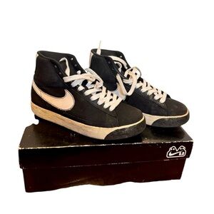 Nike Blazer 5.5Y